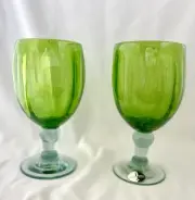 Pier 1 Teardrop Green 2 Mouth Blown Green Bulbous Stem Balloon Wine Glasses Set