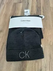 Calvin Klein Men’s 2 pc Hat & Scarf Set
