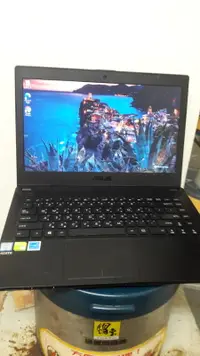 在飛比找露天拍賣優惠-Asus pro P2430U i5-6200U D4 8G