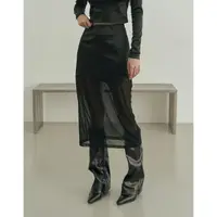 在飛比找momo購物網優惠-【WAVE SHINE】性感緞料拼紗裙(G5LS093)