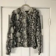 Bloomingdale’s Aqua Snake Print Cashmere Sweater Size XS Org. $178.00