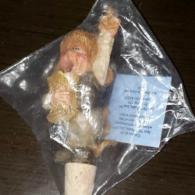 Spit N Whittle Fine Wood Carving Reproduction Whimsical Bottle Stopper Handmade