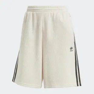 【adidas 愛迪達】短褲 女款 運動褲 亞規 BERMUDA SHORTS 米 IC5450