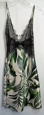 Victoria's Secret Tropical Leaves Lace Top Crossback Lingerie Size Small NWT