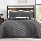 Exclusivo Mezcla Ultrasonic Reversible 3 Piece King Size Quilt Set with Pillow
