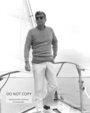 PRESIDENT JOHN F. KENNEDY ON YACHT "MANITOU" OFF MAINE COAST 8X10 PHOTO (AA-687)
