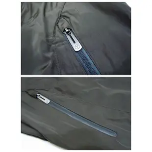 【TUMI T-TECH男科技防風防潑水連帽立領拉鍊長袖外套Jacket/打包夾克風衣。深咖啡色款M號】