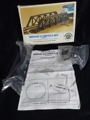 Bachmann Bridge'N Trestle Set HO Scale #46-1225 17 Pieces ..Read Below