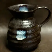 在飛比找Yahoo!奇摩拍賣優惠-#壺 黑天目釉酒壺分茶壺奶壺，粗陶手天目釉掛藍白釉，插花也好