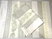 Set of 2 Sparkly Golden Holidays Fabric Placemats Silver Beige Christmas 14x19