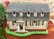 Colonial Williamsburg King's Arms Tavern Lefton Historic HAUNTED Building 1772
