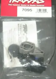 TRAXXAS 7095 TRANSMISSION COMPLETE(FITS 1/16 SCALE BRUSHED MODELS) NEW NIP