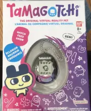 Tamagotchi Original~Purple Gen 1 Virtual Reality Pet
