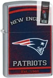 Zippo 29952 NFL New England Patriots Street Chrome Lighter + FLINT PACK