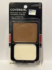 Covergirl Outlast All-Day Ultimate Finish 3-in-1 Foundation, 460 Classic Tan