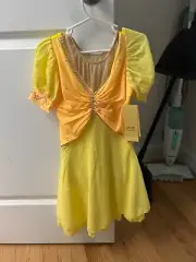 Brand new! Girls size 10 beautiful yellow figure skating dress!