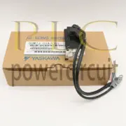 1PCS NEW IN BOX Yaskawa SGM7J-01A7C6S AC Servo Motor