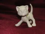 Ceramic Bisque Vintage Bobble Head Cat Eyes Closed ~ U Paint Ready to Paint