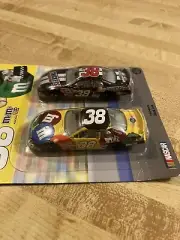 #38 Elliot Sadler M&M's & Snicker Racing 1:64 Diecast Scale 2 Pack