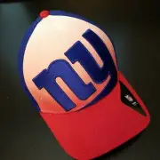 New York Giants 39Thirty Flex-Fit Cap Hat Size Small/Medium New with tags