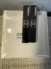 CHANEL Beaute Novelty Black w/CC Rhinestone Hair Clips