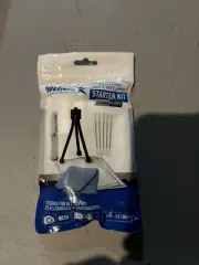 New Ultimaxx Professional DSLR & Video Camera Cleaning Kit Mini TripodUM-SK100