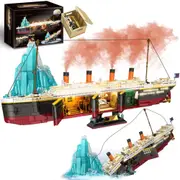 2288PCS Titanic Building Set Big Boat Block Model Set With Light Strip