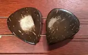 2 Coconut Guitar Picks + Gibson Les Paul Guitar SG Standard Custom Studio ART