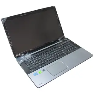 TOSHIBA Satellite L70-A 靜電式筆電LCD液晶螢幕貼