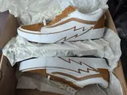 VANS OLD SKOOL BOLT CATHAY SPICE BROWN/ WHT UNISEX MENS SIZE 10 SHOES NEW IN BOX