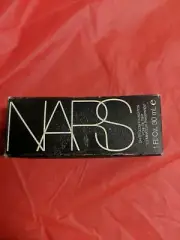 NARS Sheer Glow Foundation Transparent - med gold - 30ml / 1oz NIB ~ bin351