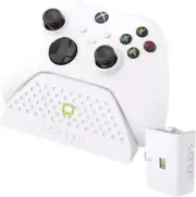 Charging Dock with Rechargeable Battery Pack Xbox Series X - White