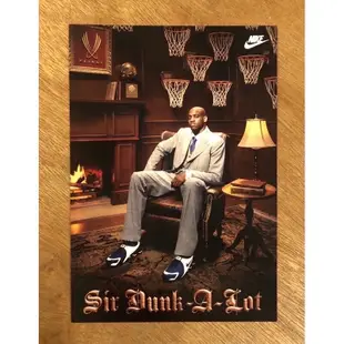 絕版收藏老物出售  洛杉磯 湖人隊 黑曼巴 科比 Kobe Bryant筆記本+ Nike五星明信片組