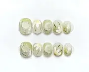 Hand Pressed Nails Short Round Flower Translucent Reusable Fake Nails Artificial Manicure Wearable