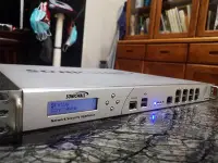 在飛比找Yahoo!奇摩拍賣優惠-原價百萬的二手SonicWall NSA E5500中型網路