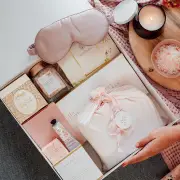 L'Occitane Rejuvenate & Pamper Hamper