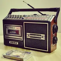 在飛比找樂天市場購物網優惠-出歐美磁帶機卡帶機收錄機錄音機插卡全波段老人收音機懷舊 科凌