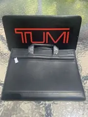 Tumi Modernist Black Leather Portfolio Organizer Three Ring Binder Rare Vintage