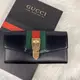 [二手] GUCCI 古馳 黑色全皮 紅綠條金釦 12卡 信封式 長夾/皮夾