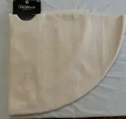 The Christmas Shoppe Sherpa Tree Skirt Beige 48 inch Lined Hook & Loop Close NWT