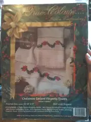 True Colors Ribbon Embroidery Kit Christmas Garland Fingertip Towels #SRK 70009