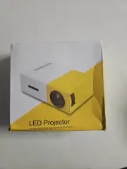 1080p Full HD LED Portable Mini Projector Smart Home Theater YG300