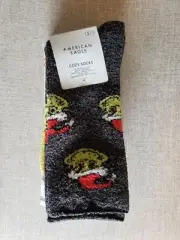 Grinch Fuzzy Sock 3-pack American Eagle AE Dr. Seuss the Grinch Socks