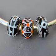 Tiki Torches Unique Trio