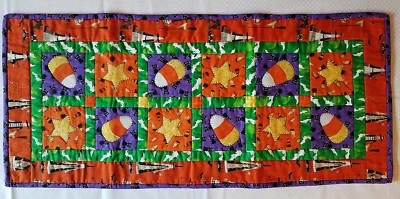 REDUCED - Halloween Quilted Table Runner, Going out of business due to illness