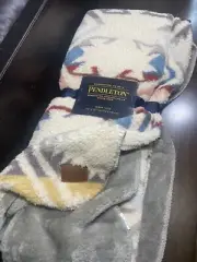 PENDLETON NEW!!! Throw Blanket Sherpa Aztec SUPER SOFT 50” X 70” COZY!