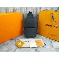 在飛比找蝦皮購物優惠-路易威登 男士身體包 LV LOUIS VUITTON TA