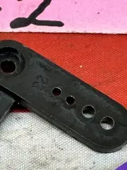 VINTAGE Rc Airplane / CAR / TRUCK / BUGGY Servo Arm New