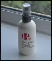 B. Makeup Brush Cleanser (125ml) Brand New