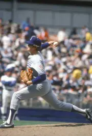 Dave Goltz Of The Los Angeles Dodgers 1980 Baseball Photo 4